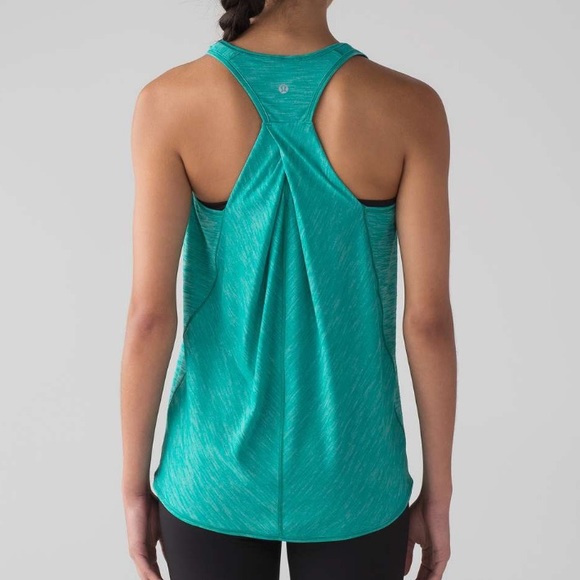 Lululemon essential tank - Picture 2 of 5